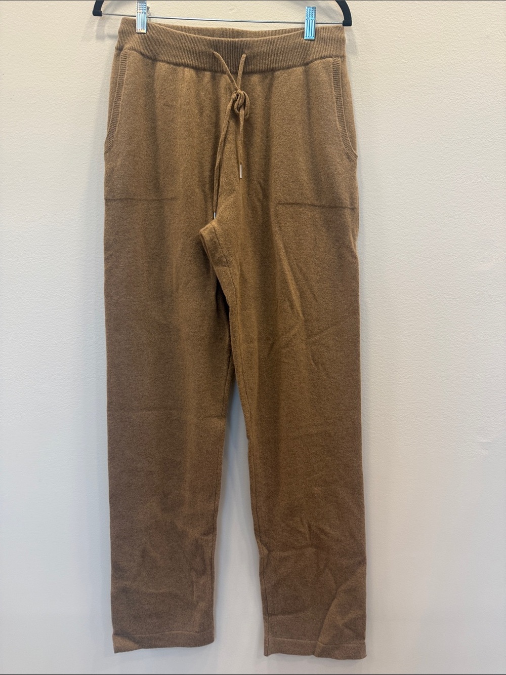 NWOT Quince Cashmere Camel Drawstring Straight Leg Pants– large (235)